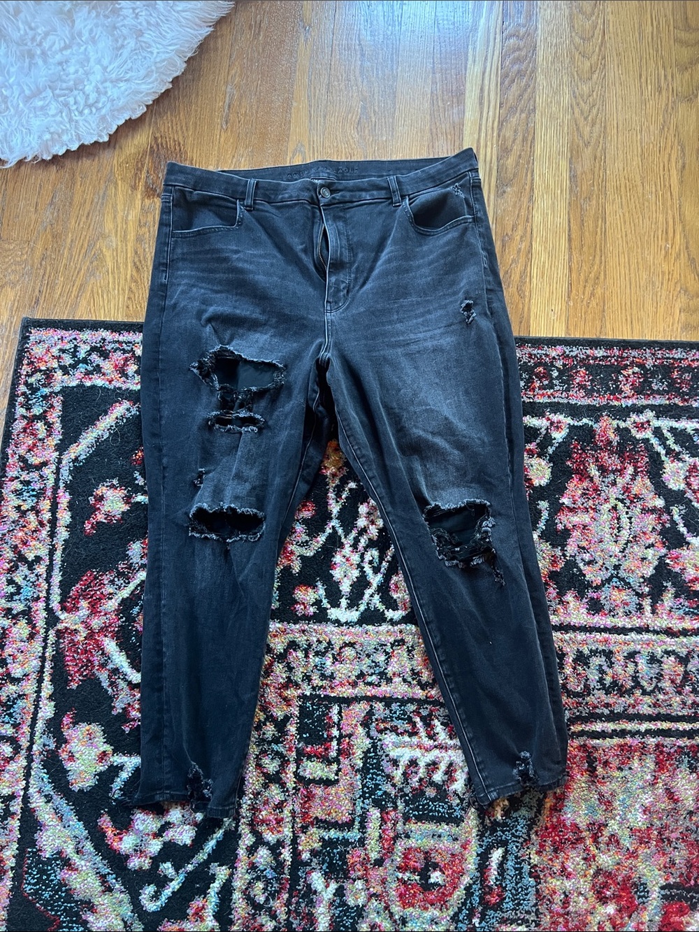 American Eagle Outfitters Black Distressed Skinny Jeans